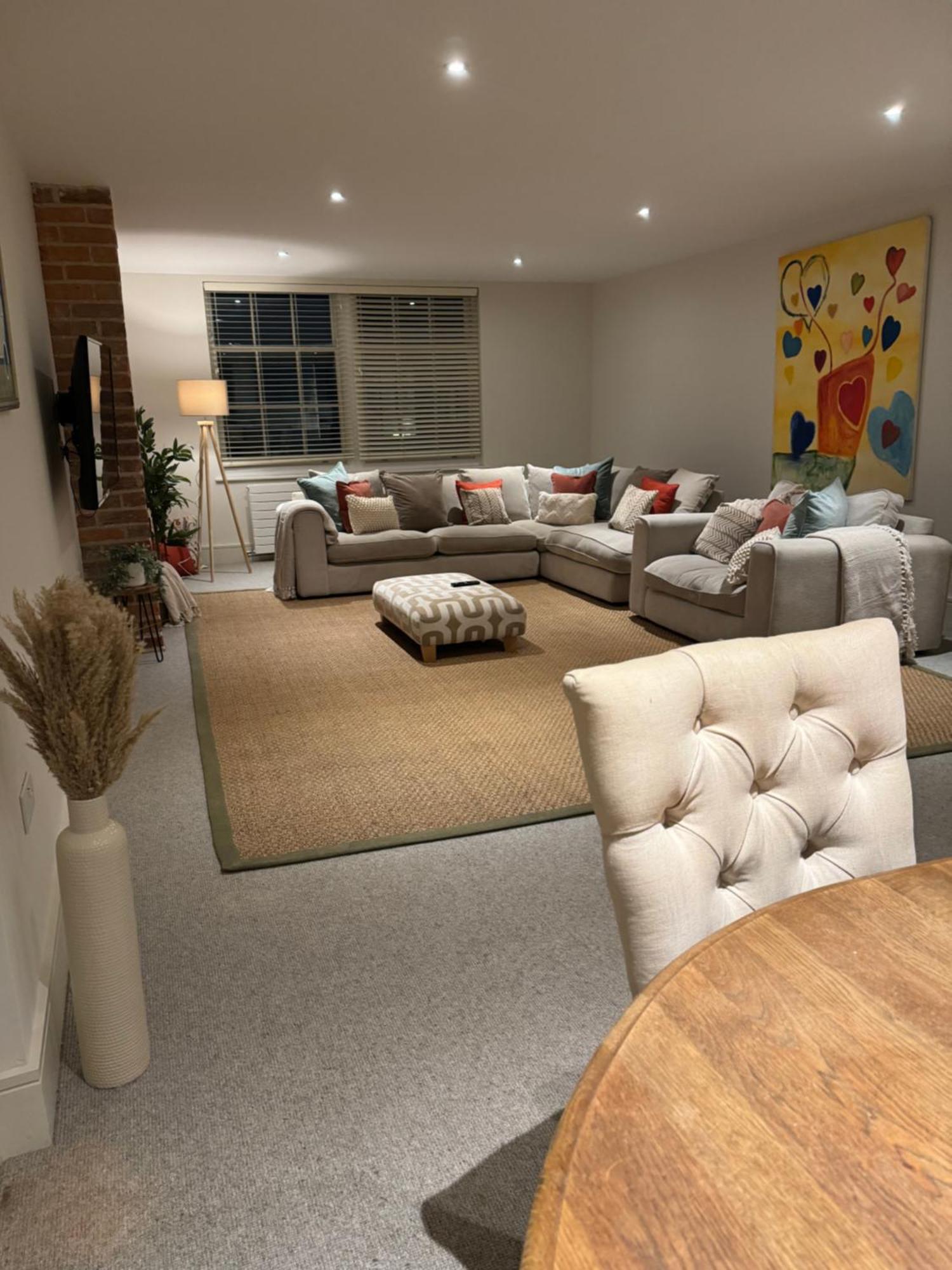 The Jade Suite - The Jewellery Suites, 3 Bed 3 Bath เบอร์มิงแฮม ภายนอก รูปภาพ