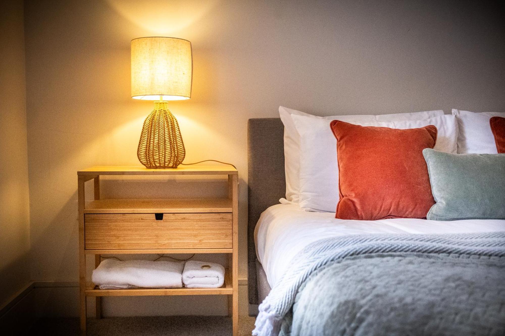 The Jade Suite - The Jewellery Suites, 3 Bed 3 Bath เบอร์มิงแฮม ภายนอก รูปภาพ