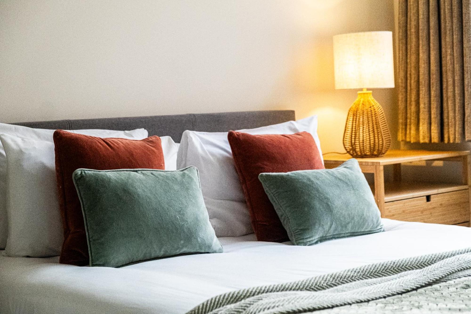 The Jade Suite - The Jewellery Suites, 3 Bed 3 Bath เบอร์มิงแฮม ภายนอก รูปภาพ